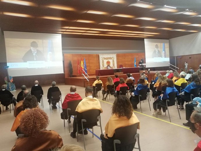 Acto de apertura del curso 2021-2022 en la UPNA