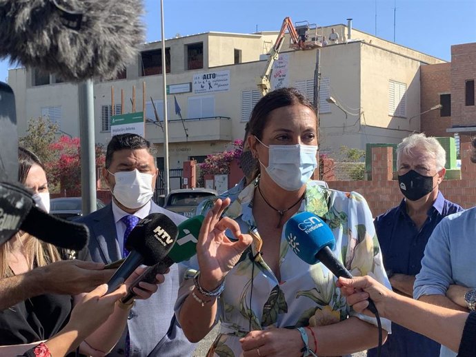 La secretaria general del PP-A, Loles López, en Huelva.