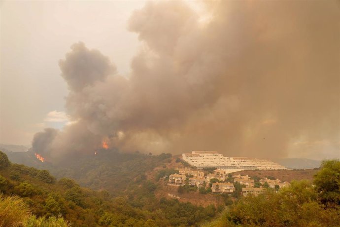 Incendio en Sierra Bermeja en una imagen de archivo 
