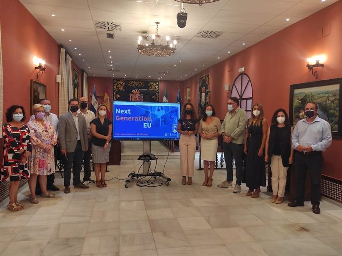 El gobierno municipal de Alcalá de Guadaíra en la presentación de los fondos Next Generation.