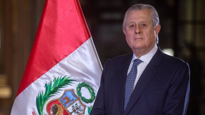 El ministro de Relaciones Exteriores de Perú, Óscar Maúrtua