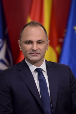 El ministro de Salud de Macedonia del Norte, Venko Filipce
