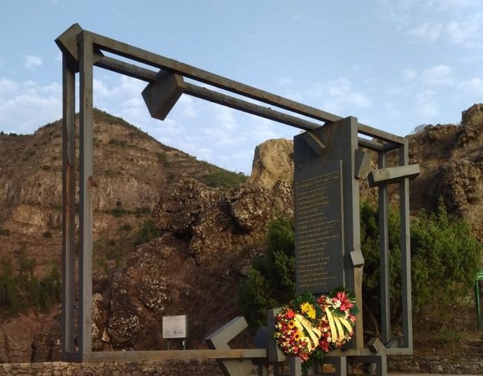 La Gomera recuerda a los 20 fallecidos del incendio forestal del año 1984
