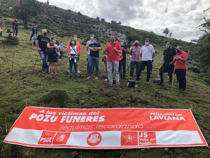 El presidente del Principado, Adrián Barbón, durante su intervención en el acto del Pozo Funeres.