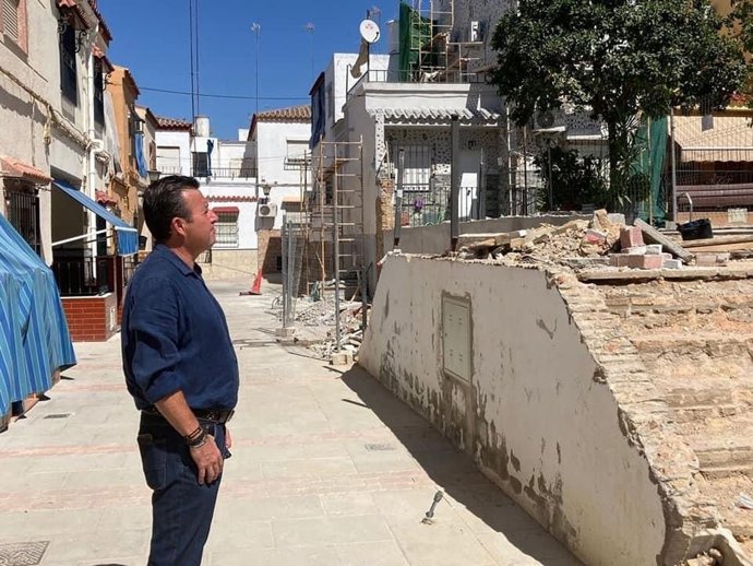Los concejales de Vox visitan la Plaza Matilde Mantecón