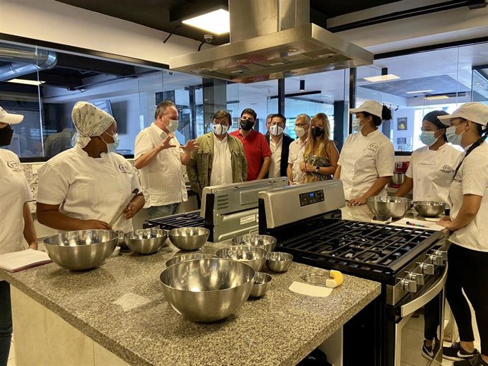 La delegación onubense del congreso gastronómico 'Binómico' finaliza su visita a Santo Domingo, en República Dominicana