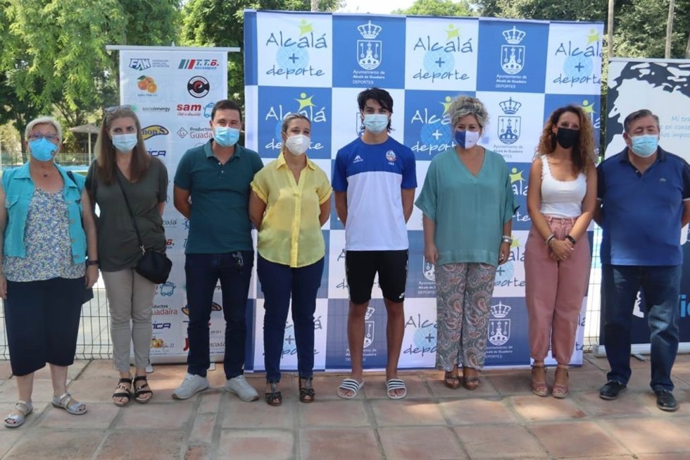 La prueba deportiva, organizada por el Club Natación Alcalá con la colaboración del Ayuntamiento