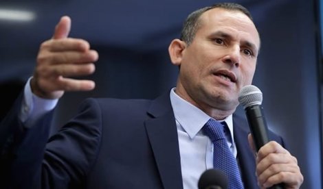 Política