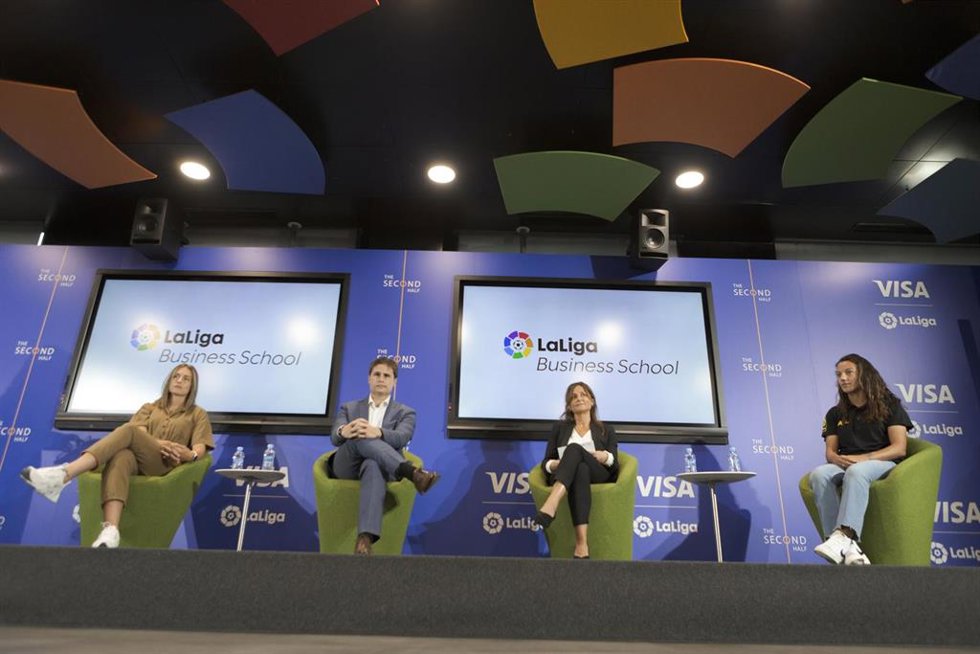 Visa y LaLiga lanzan 'The Second Half', formación para que las futbolistas desarrollen una carrera profesional.