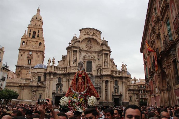 Archivo - CATEDRAL, VIRGEN DE LA FUENSANTA, ROMERÍA