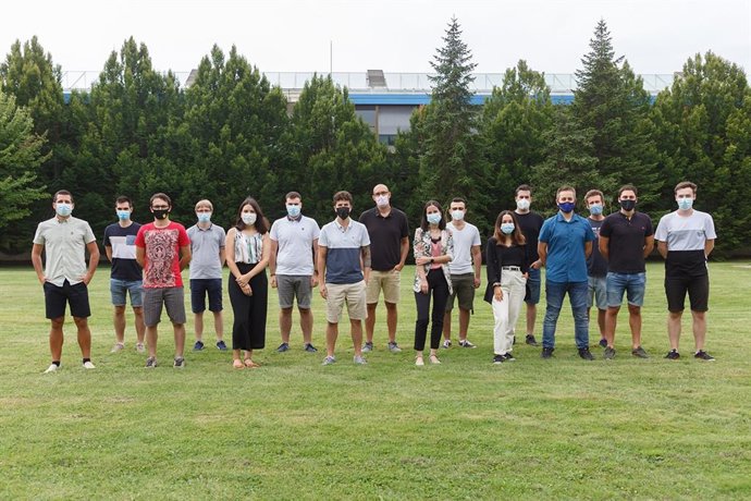 Foto de grupo de los miembros de la empresa Anteral