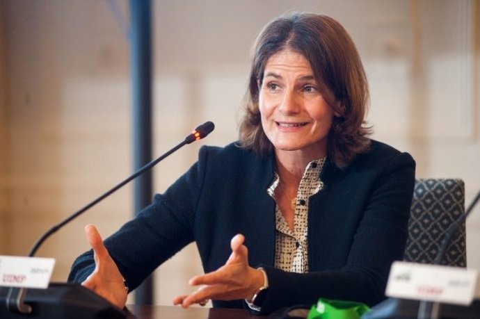 Archivo - Fuencisla Clemares, directora general de Google España, durante su intervención en el curso de economía organizado por APIE en la UIMP de Santander el pasado mes de junio