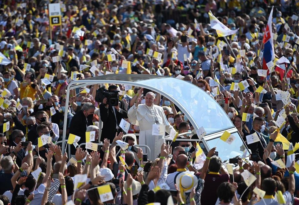 El Papa en la celebración de una misa bizantina en Eslovaquia
