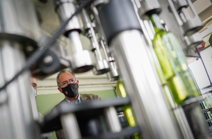 El consejero de Educación, Enrique Ossorio