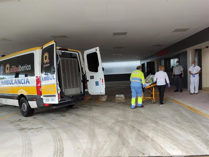 Uno de los primeros pacientes hospitalizados que se han trasladado al nuevo hospital de Salamanca.