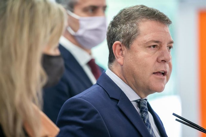 El presidente de Castilla-La Mancha, Emiliano García-Page, preside el Consejo de Gobierno itinerante que se celebra en Seseña