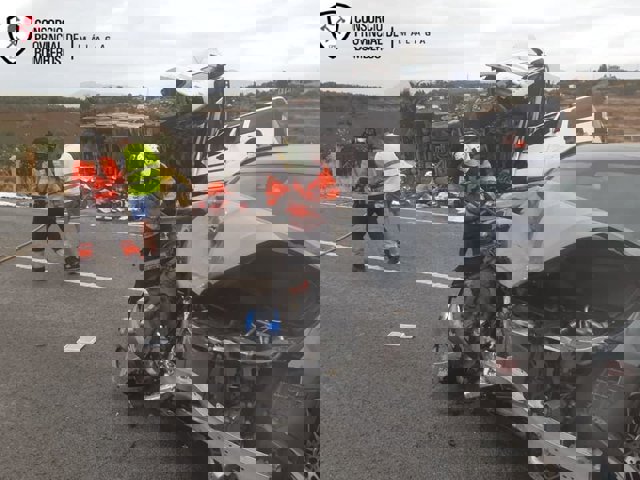 Efectivos del CPB intervienen en el accidente de tráfico en Cártama