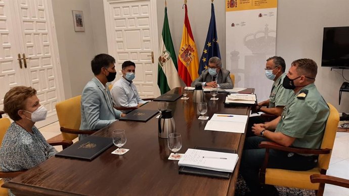 Reunión de los afectados con Carlos Toscano