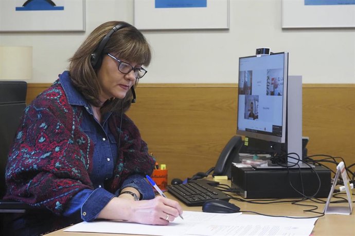 Archivo - Nuria Duque durante una reunión telemática en su despacho el pasado mes de febrero