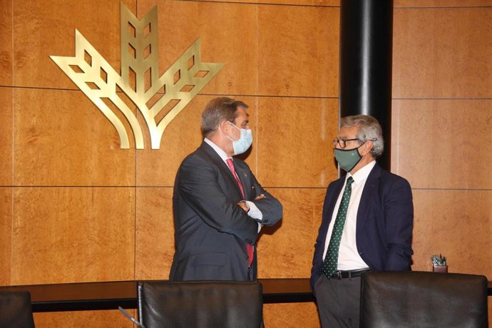 El Colegio de Abogados y Caja Rural renuevan su convenio de colaboración