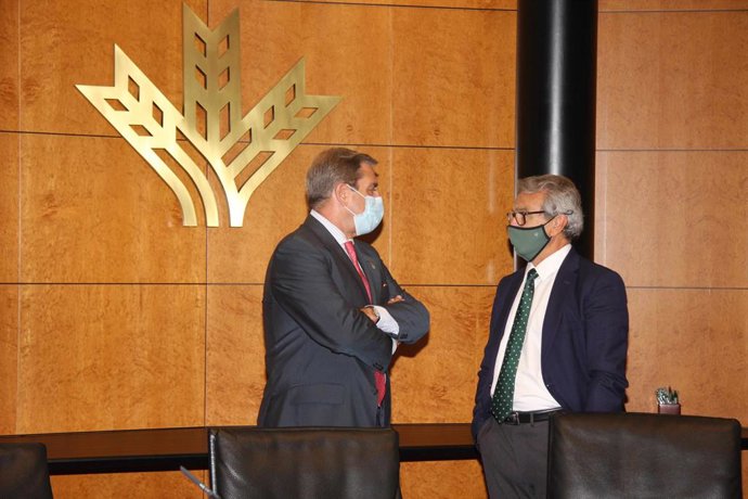 El Colegio de Abogados y Caja Rural renuevan su convenio de colaboración