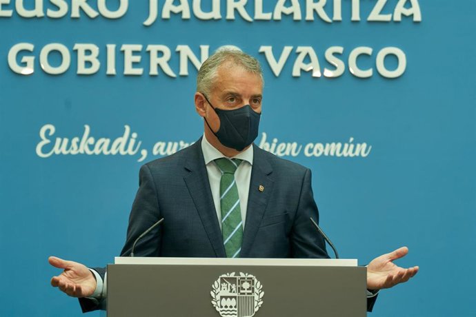 El lehendakari, Iñigo Urkullu, ofrece declaraciones a los medios, después de una reunión de la Mesa de Diálogo Social en la sede de Lehendakaritza, a 14 de septiembre de 2021, en Vitoria-Gasteiz, Euskadi (España)