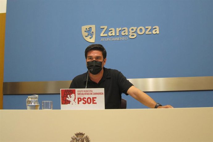 Archivo - El concejal del PSOE en el Ayuntamiento de Zaragoza, Horacio Royo.