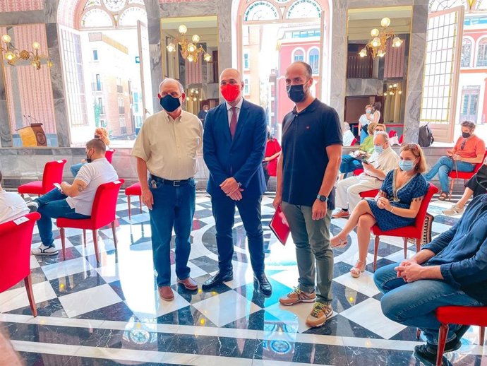 Imagen de la presentación de la programación de los teatros municipales