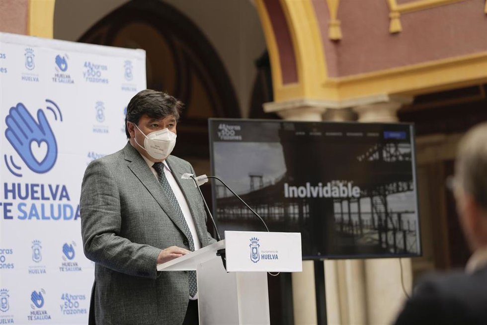 Archivo - El alcalde de Huelva, Gabriel Cruz.