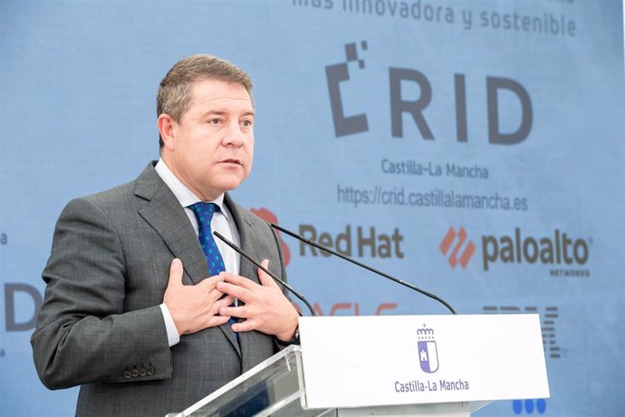 El presidente de Castilla-La Mancha, Emiliano García-Page, inaugura en Talavera de la Reina (Toledo) el Centro Regional de Innovación Digital (CRID)