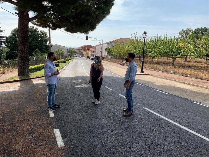 La Diputación de Cáceres repara la carretera de acceso a Robledillo de la Vera con un presupuesto de 95.000 euros