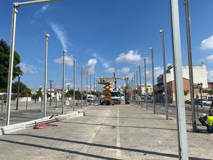 Montaje del cohetódromo de Paterna (Valencia)