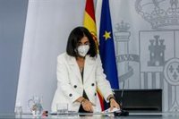 Ninguna CCAA se opone a inocular una tercera vacuna contra la Covid a los mayores en residencias, según Darias