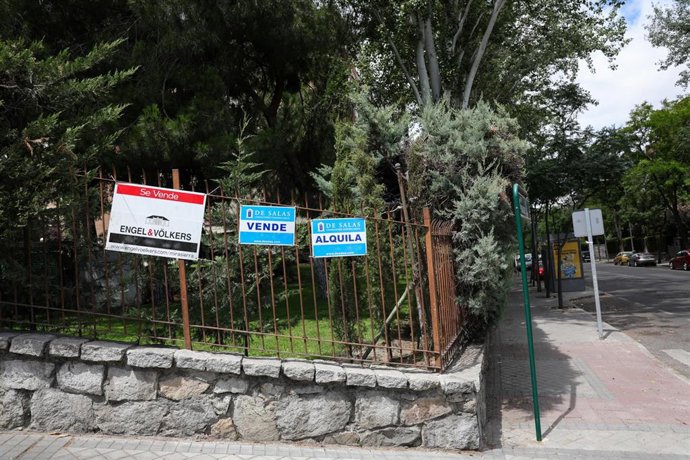 Archivo - Pisos en venta