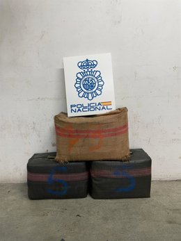Fardos de hachís intervenidos en Algeciras.