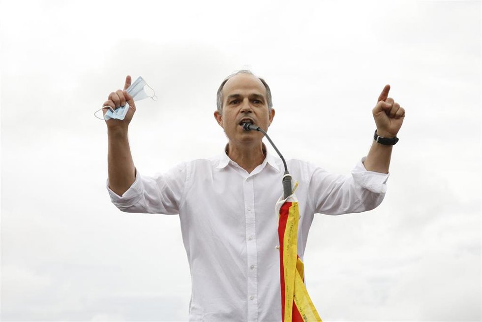 Archivo - El exconseller y vicepresidente de Junts, Jordi Turull, al salir de la cárcel de Lledoners tras ser indultado.