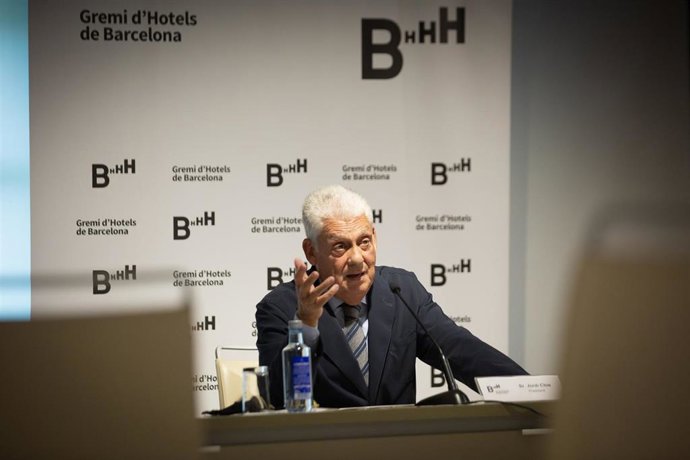 El presidente del Gremi d'Hotels de Barcelona, Jordi Clos, este jueves en rueda de prensa.