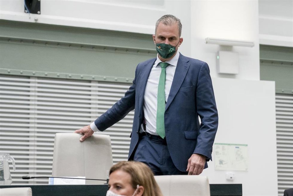 El secretario general de Vox, Javier Ortega Smith, en el Pleno del Ayuntamiento de Madrid