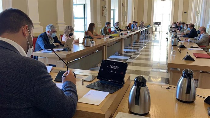 Pleno ordinario del Ayuntamiento de Cáceres celebrado este jueves