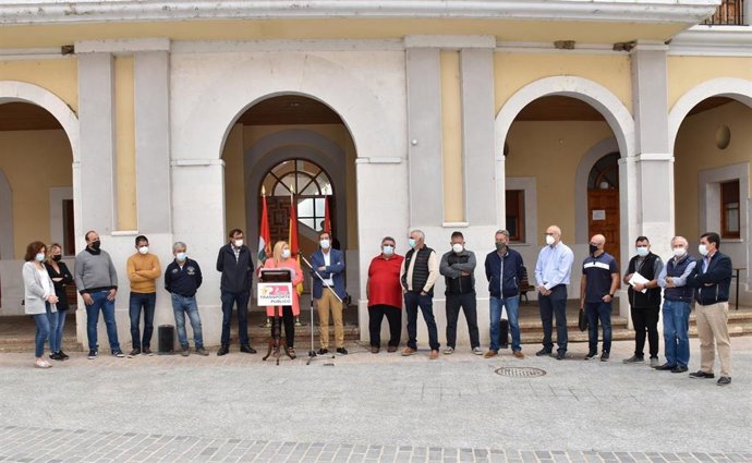 Presentación del bono transporte gratuito de la zona de San Pedro Manrique.