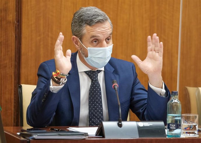 Archivo - El consejero de Hacienda y Financiación Europa, Juan Bravo