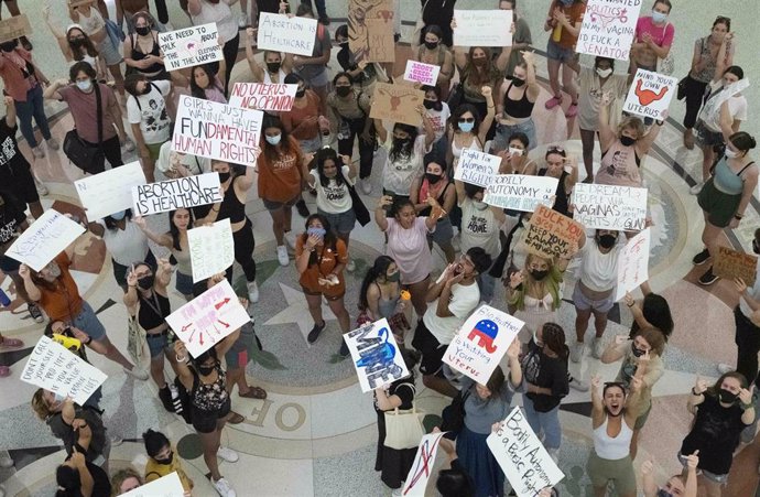 Protesta contra la restrictiva ley contra el aborto en Texas. 