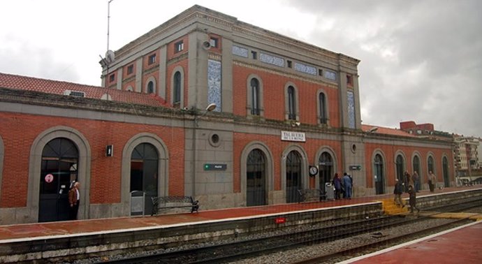 Archivo - Estación de tren de Talavera de la Reina