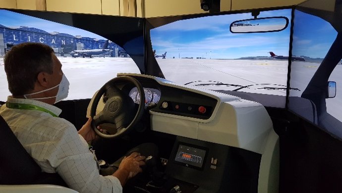 Simulador de conducció a l'rea de maniobres d'aeronaus (SICAM) 