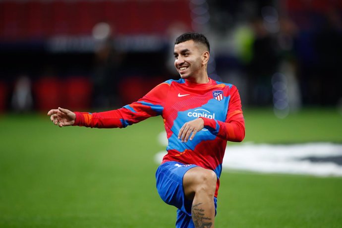Angel Correa of Atletico de Madrid warms up during the UEFA Champions League, Group B, football match played between Atletico de Madrid and FC Porto at Wanda Metropolitano stadium on September 15, 2021, in Madrid, Spain.