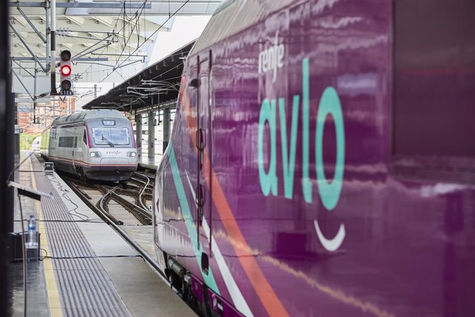 Archivo - Presentación del nuevo servicio ferroviario de Renfe AVLO, a 23 de junio de 2021, en Madrid, (España). 