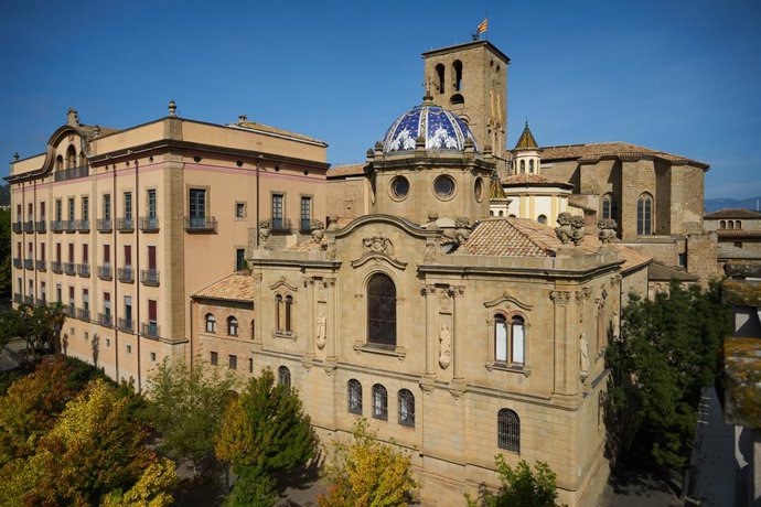 Arxiu - Vista general de la Catedral de Solsona (Lleida)