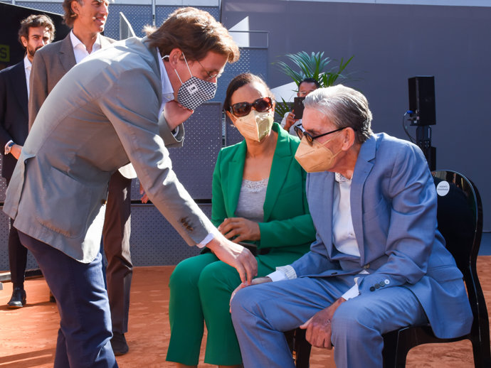 Manolo Santana, primer acto tras la muerte de Mila Ximénez