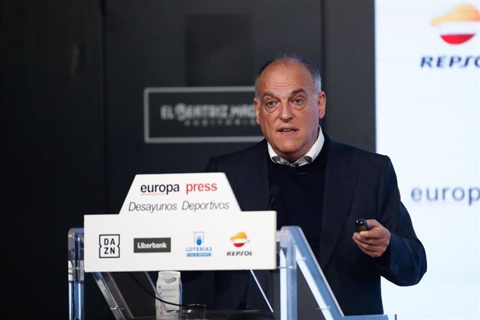 Archivo - El presidente de LaLiga, Javier Tebas, interviene en un Desayuno Deportivo de Europa Press, a 11 de mayo de 2021, en el Auditorio El Beatriz Madrid, en Madrid, (España)