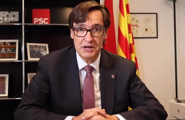 El líder del PSC en el Parlament, Salvador Illa, en su intervención durante la clausura de la Escola Feminista.